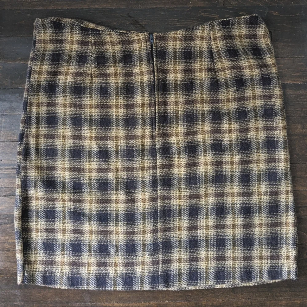 Vintage Plaid Wool Skirt with Chain Belt